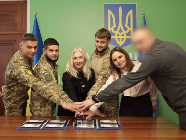 Укрпошта випустила марку, присвячену Дню захисників і захисниць України