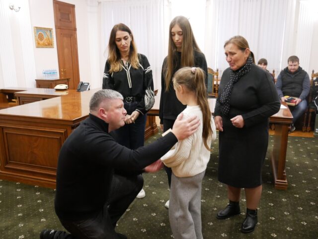 На Вінниччині родинам полеглих Захисників вручили посмертні державні нагороди