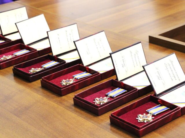На Вінниччині родинам загиблих військовослужбовців вручили посмертні державні нагороди