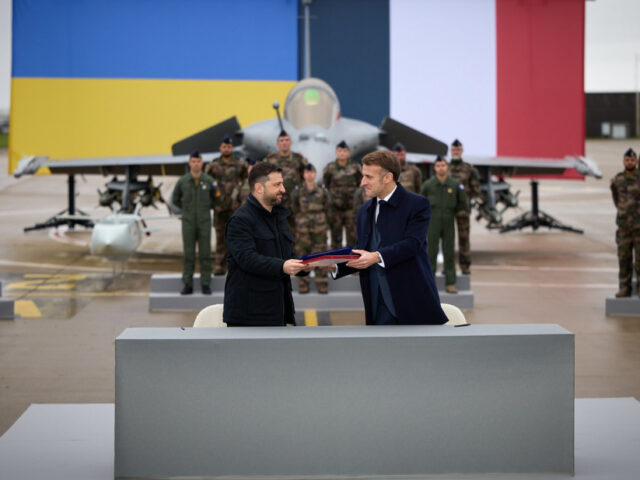 Підписання угоди з Францією для посилення України.