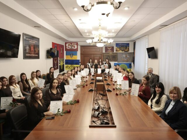 На Вінниччині відзначили кращих студенток і студентів області