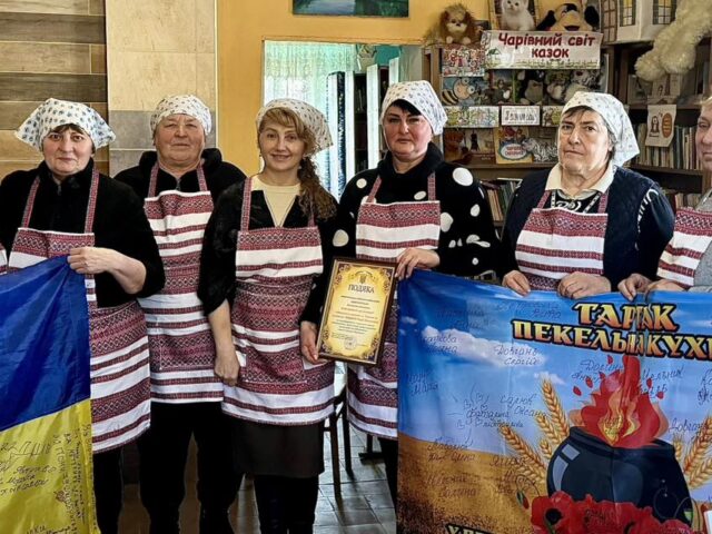 У день добровольця про жінок — справжніх добровольців тилу.