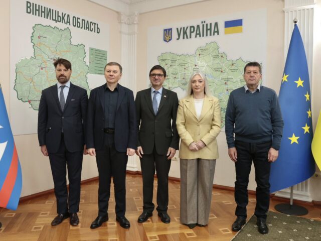 Провели предметну розмову із Надзвичайним і Повноважним Послом Королівства Іспанія в Україні Рікардо Лопесом-Аранда Хагу.