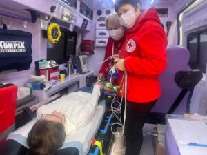 На Вінниччині продовжують працювати команди мобільних медичних бригад Червоного Хреста