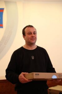 Сергій Борзов: 356 хромбуків отримали керівники закладів загальної середньої освіти Вінницької громади