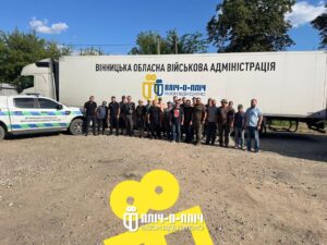 У селище Калинівське Херсонської області доставили дві фури з будівельними матеріалами з Вінниччини