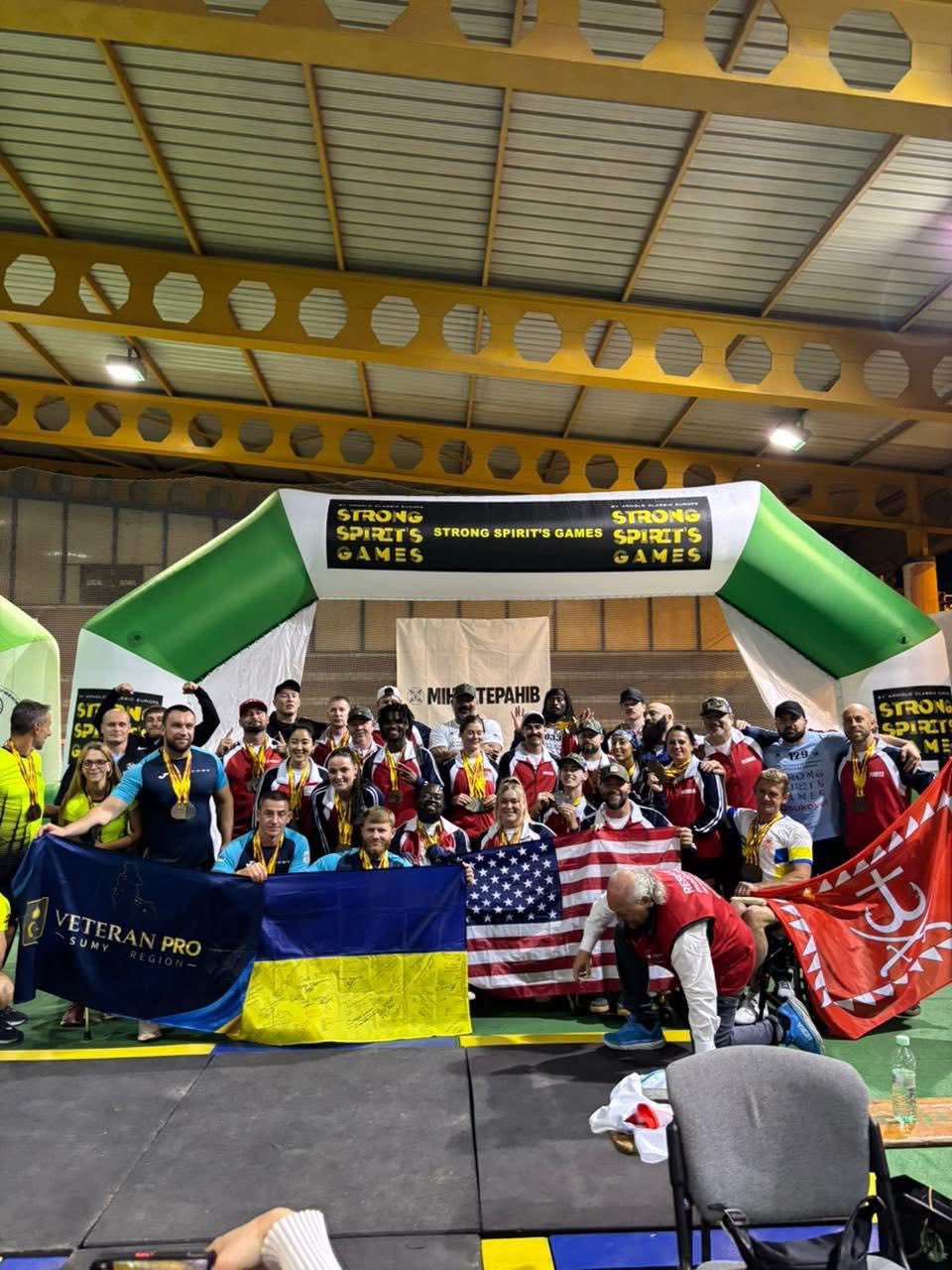 Ветерани з Вінниччини Армен Гарибян та Ярослав Фіногенов вибороли 8 медалей для України