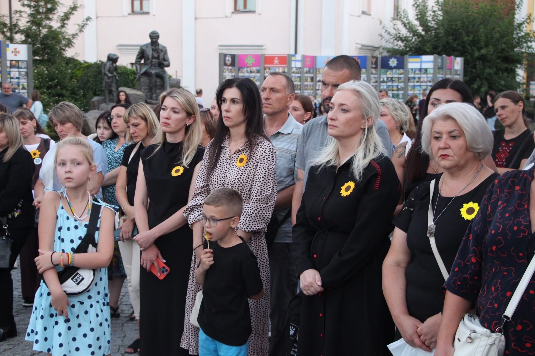 На Вінниччині відбувся вечір-спомин «Тиха пам’ять»