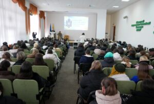 На Вінниччині студентам ще одного ВНЗ презентували курс підготовки до національного спротиву