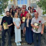 Колектив Жмеринської служби екстреної медичної допомоги об’єднує людей, які щодня віддають свої серця іншим, рятуючи у найкритичніші моменти.