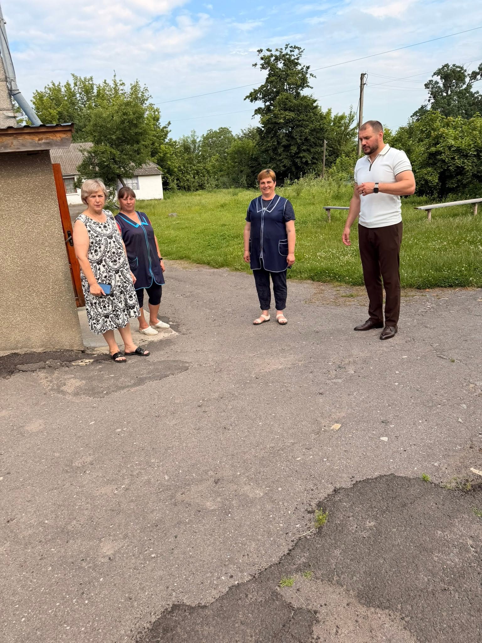 Продовжуємо моніторинг щодо готовності шкіл до харчування дітей.