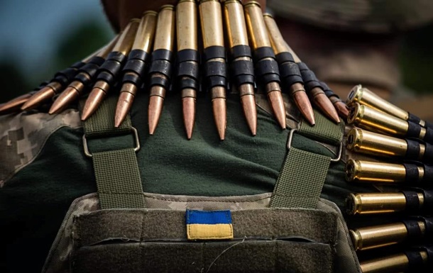 Нові контракти для військовозобовʼязаних на 14 та 24 місяці