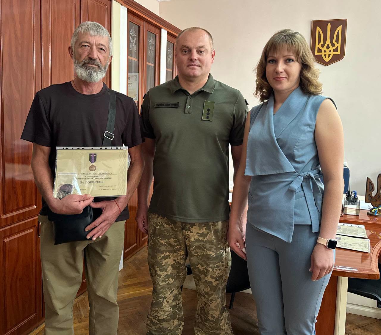 Відомчі відзнаки Міністерства оборони України – медалі «За поранення» вручили колишнім військовослужбовцям, які отримали поранення під час захисту державного суверенітету і територіальної цілісності України.